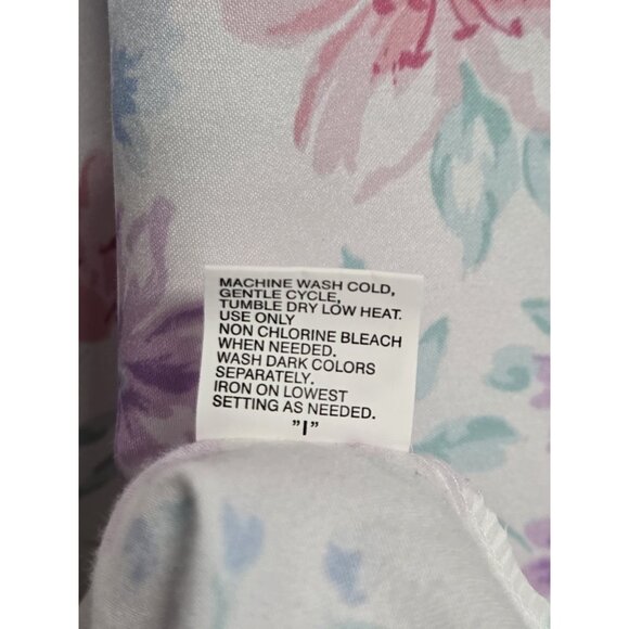 Miss Elaine Size Large Brushed Back Floral Print Nightgown Pintuck Lace Trim - Picture 9 of 9